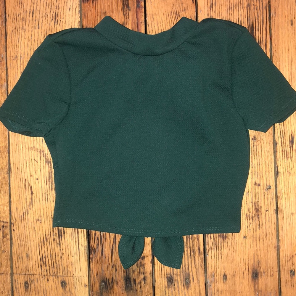Dark green open/tie back crop top